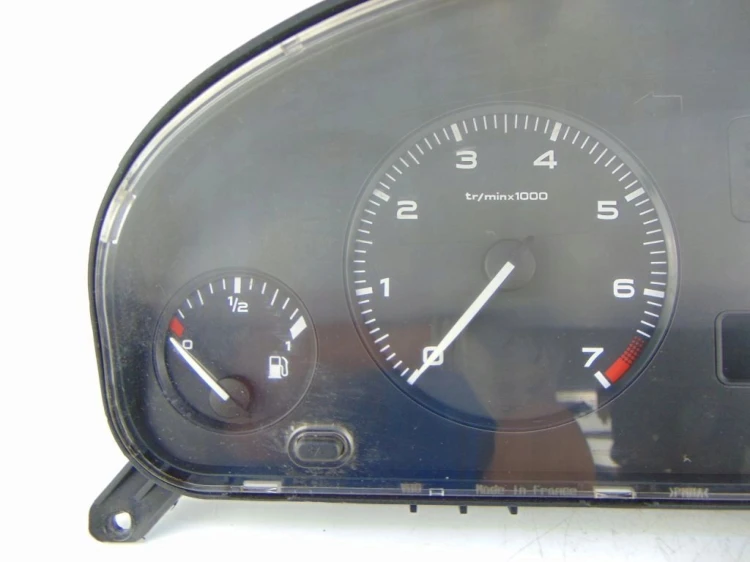 LICZNIK PEUGEOT 406 (1995-1999) 1.8 9639937580