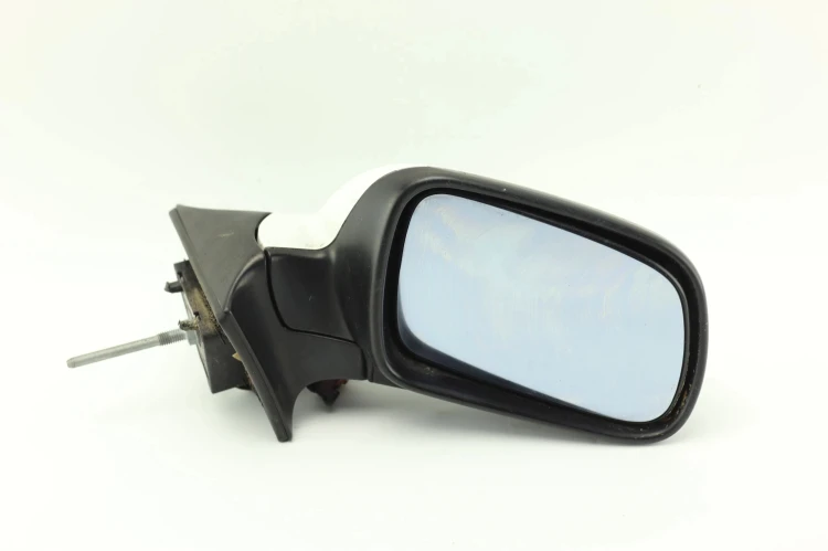 LUSTERKO PRAWE PEUGEOT 407 LIFT (2008-2011) 2.0 HDI
