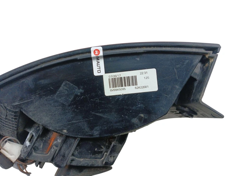 LAMPA LEWY TYŁ SKODA FABIA III (2014-2018) 1.4 TDI 105KM 6V9945095