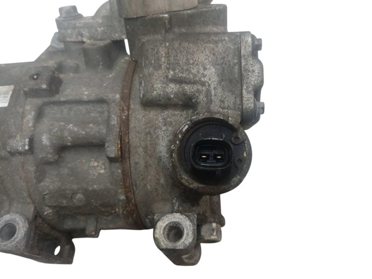 SPRĘŻARKA KLIMATYZACJI TOYOTA AVENSIS T27 LIFT (2012-2015) 2.0 D4D 124KM 44