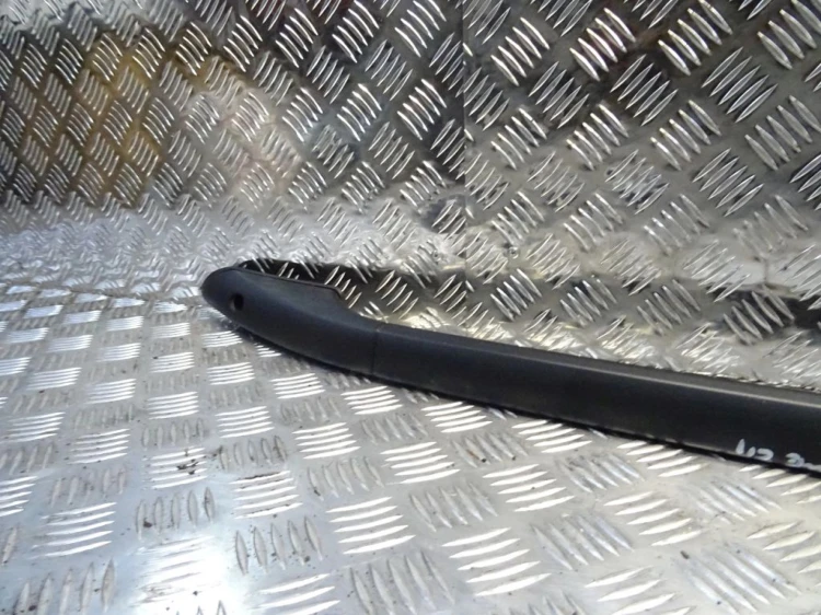 RELINGI DACHOWE RENAULT MEGANE II LIFT (2005-2008)