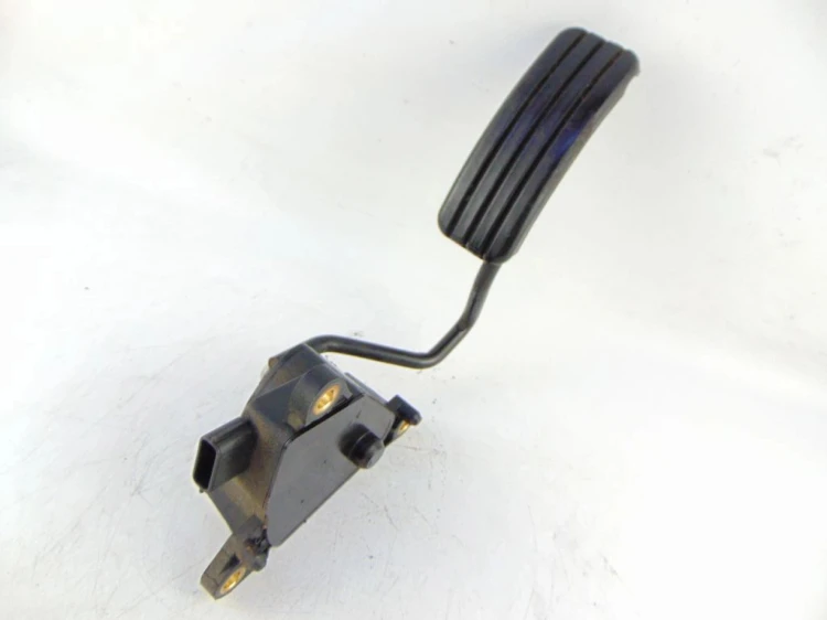 PEDAŁ GAZU POTENCJOMETR RENAULT MODUS (2004-2008) 8200139322