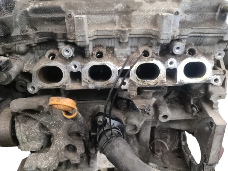 SILNIK SŁUPEK NISSAN NOTE E11 (2006-2008) 1.6 16V 110KM HR16DE