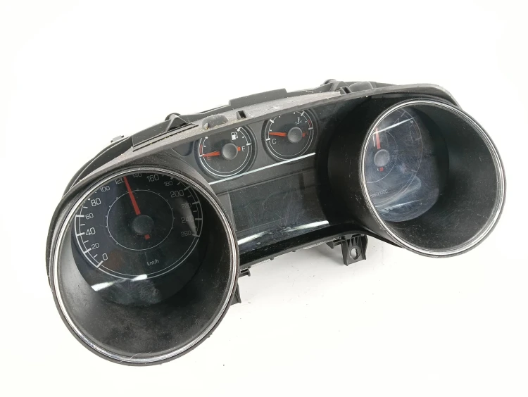 LICZNIK FIAT BRAVO II (2007-2010) 1.9 JTD 120KM 51761174