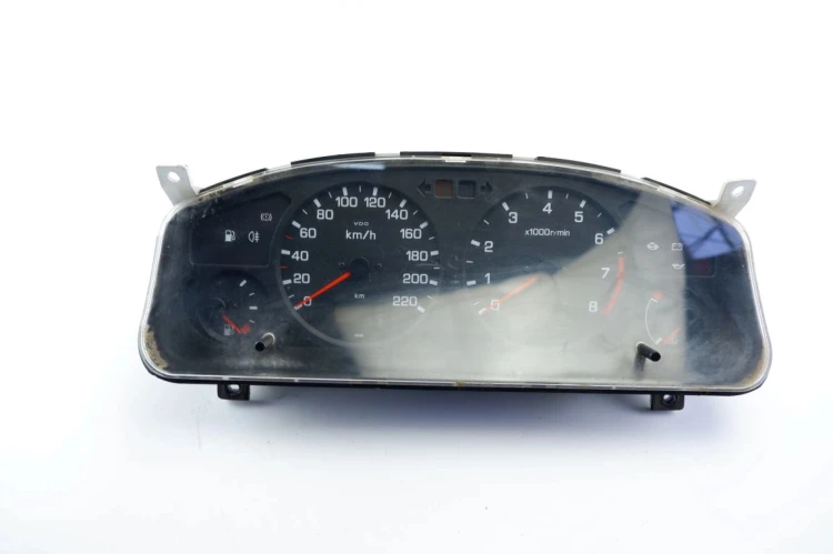 LICZNIK NISSAN PRIMERA P11 1.8 24810 2F916