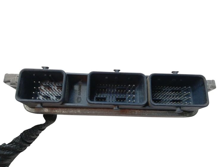 KOMPUTER STEROWNIK SILNIKA RENAULT SCENIC II (2003-2005) 1.6 16V 113KM 8200