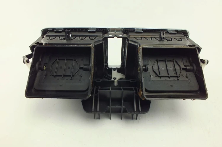 KRATKA NAWIEWU ŚRODKOWA LAND ROVER RANGE ROVER III L322 (2001-2012) 3.0D 17