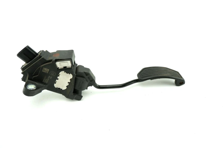 PEDAŁ GAZU POTENCJOMETR TOYOTA AVENSIS III T27 7811005021