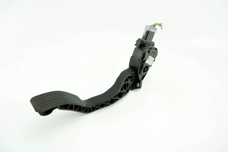 PEDAŁ GAZU POTENCJOMETR PEUGEOT 308 T7 (2007-2013) 9681844080-03