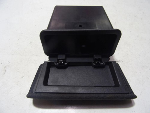 SCHOWEK DRZWI PRAWY RENAULT SCENIC II LIFT (2006-2009)