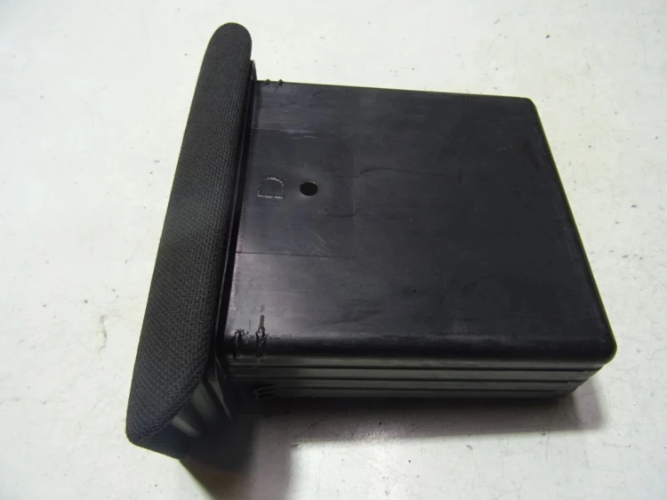 SCHOWEK DRZWI PRAWY RENAULT SCENIC II LIFT (2006-2009)