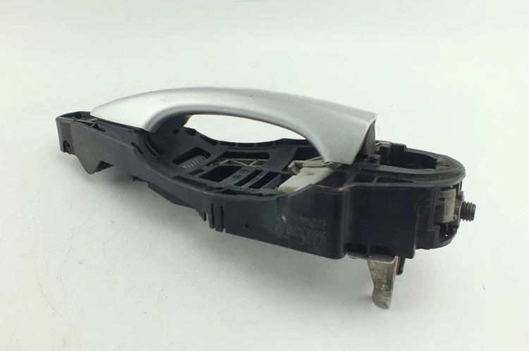 KLAMKA ZEWNĘTRZNA PRAWY PRZÓD PEUGEOT 508 1.6 E-HDI 9688834080