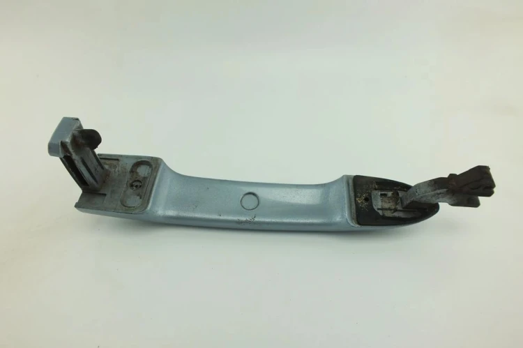 KLAMKA ZEWNĘTRZNA PRAWY TYŁ NISSAN PRIMERA P12 1.9 DCI