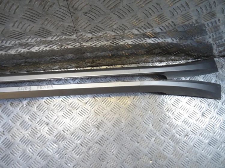 RELINGI DACHOWE RENAULT CLIO III (2005-2009)