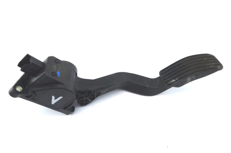 PEDAŁ GAZU POTENCJOMETR CITROEN C4 I (2004-2008) 1.6 HDI 9680565880
