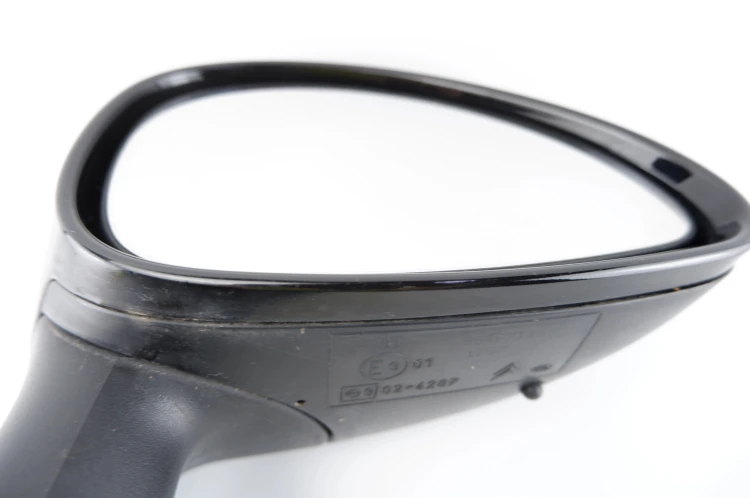 LUSTERKO PRAWE CITROEN C4 I (2004-2008) 1.6 16V 360109