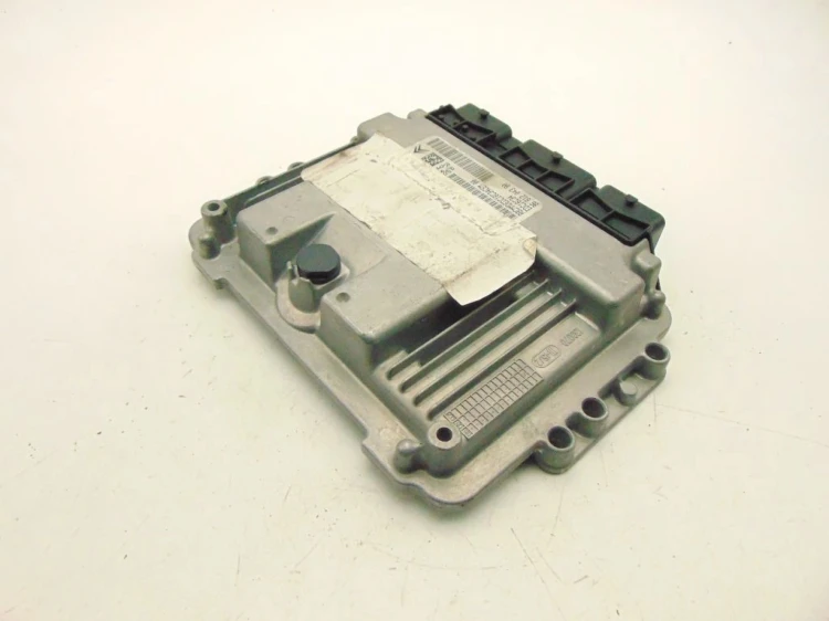 KOMPUTER STEROWNIK SILNIKA CITROEN C4 I (2004-2008) 9661204380