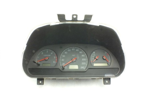 LICZNIK VOLVO V40 I (1995-2004) 1.9D 30857486