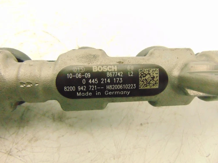 LISTWA WTRYSKOWA RENAULT LAGUNA III (2007-) 2.0 DCI 8200942721 8200610223 0
