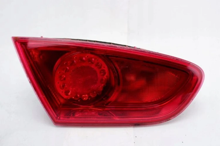 LAMPA LEWY TYŁ W KLAPE SEAT LEON II LIFT (2009-2012) 1.4 TSI 125KM