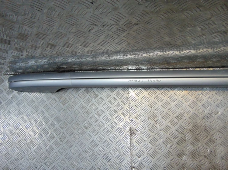 RELINGI DACHOWE RENAULT MEGANE III (2008-2013)