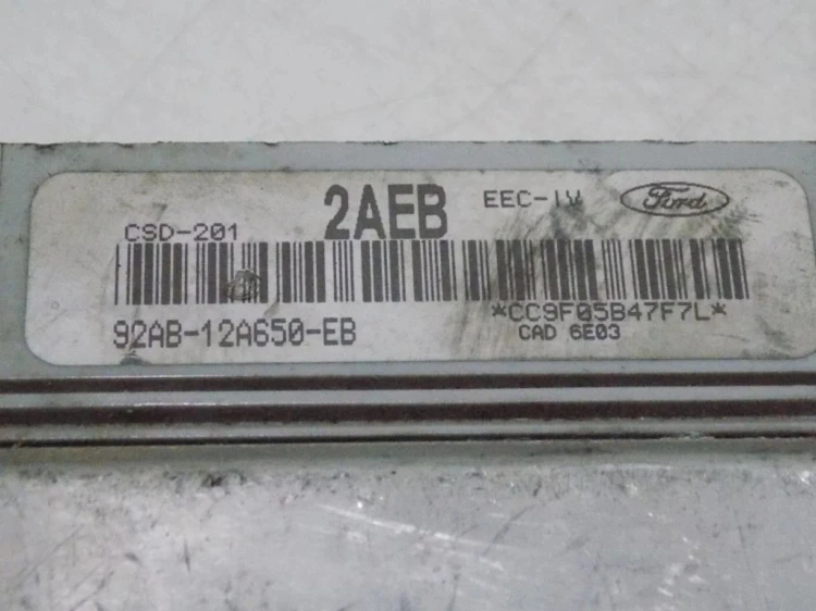 KOMPUTER STEROWNIK SILNIKA FORD FIESTA MK6 92AB-12A650-EB 2AEB