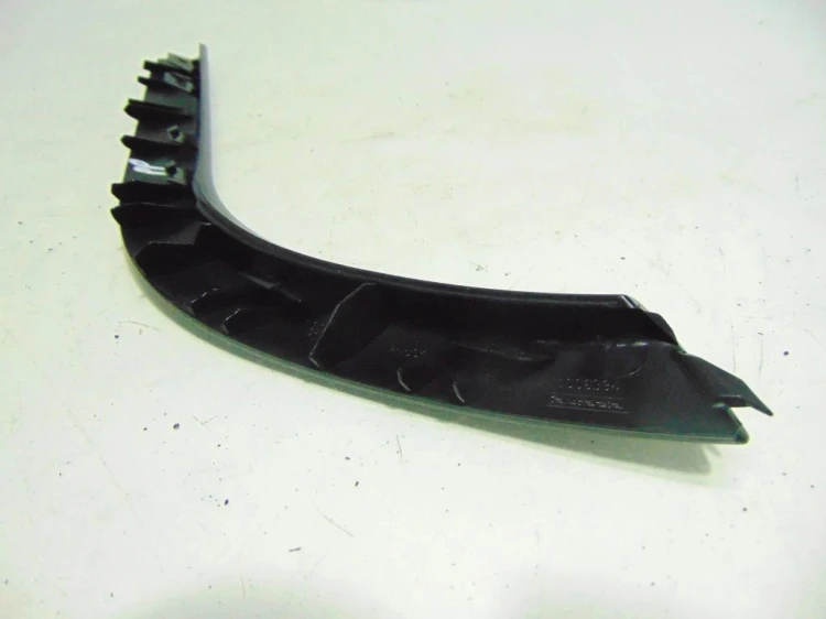 LISTWA ZDERZAK PRZÓD PRAWA PEUGEOT 308 LIFT (2011-2013) 1.6 HDI