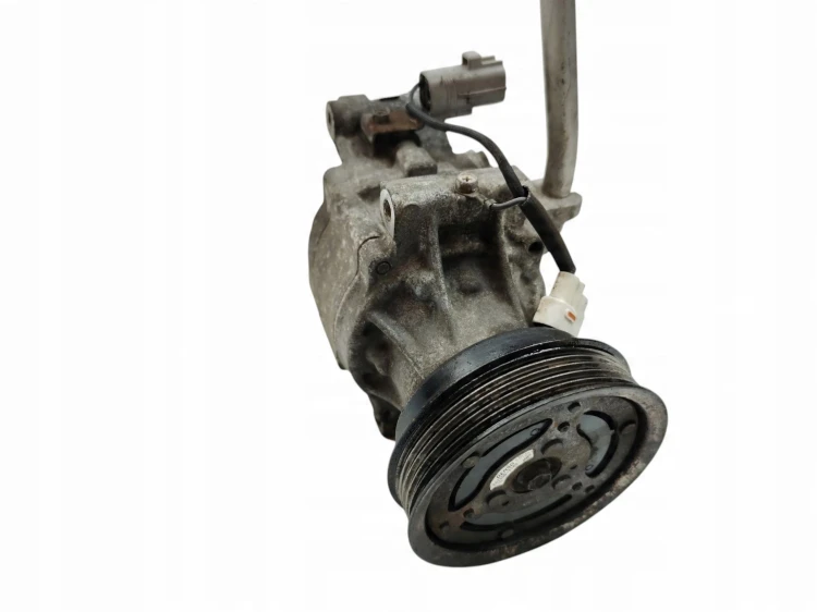 SPRĘŻARKA KLIMATYZACJI TOYOTA COROLLA VERSO I (2001-2004) 2.0 D4D 90KM 4472