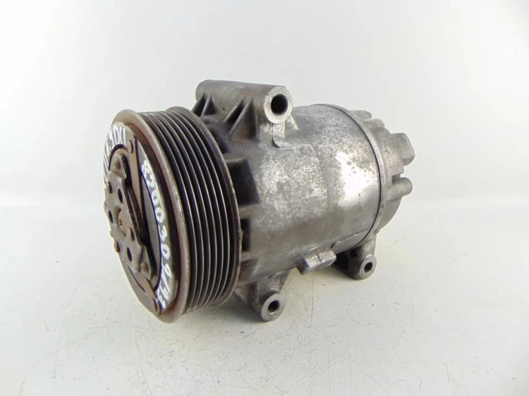 SPRĘŻARKA KLIMATYZACJI RENAULT SCENIC II LIFT (2006-2009) 8200309193