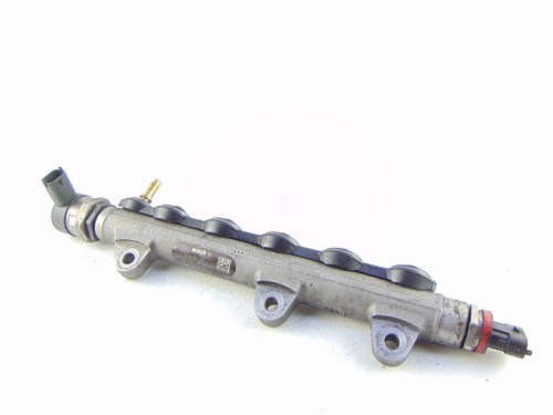 LISTWA WTRYSKOWA RENAULT LAGUNA III (2007-) 2.0 DCI 8200842432