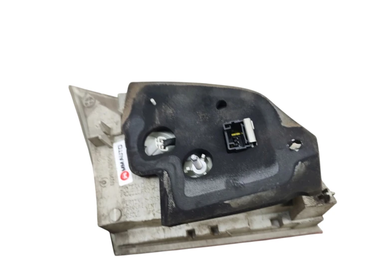 LAMPA PRAWY TYŁ W KLAPE PEUGEOT 508 I (2010-2014) 2.0 HDI 163KM 9686780680
