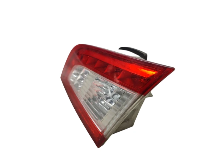 LAMPA PRAWY TYŁ W KLAPE PEUGEOT 508 I (2010-2014) 2.0 HDI 163KM 9686780680