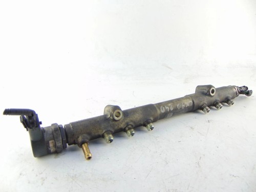 LISTWA WTRYSKOWA VOLVO XC90 (2002-2006) 2.4 D5 163KM 0445215023
