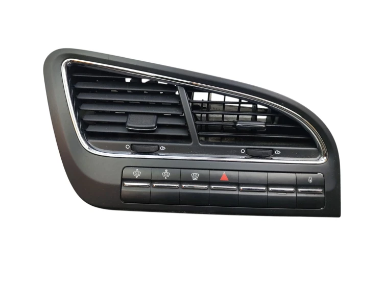 KRATKA NAWIEWU ŚRODKOWA PEUGEOT 5008 I (2009-2013) 2.0 HDI 150KM 96672392XT