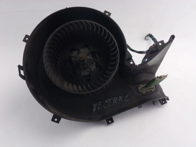 WENTYLATOR DMUCHAWA NAWIEWU OPEL VECTRA C LIFT(2005-2008) 006975K