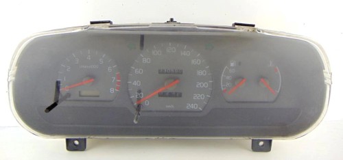 LICZNIK VOLVO S40 1.9D 30813197