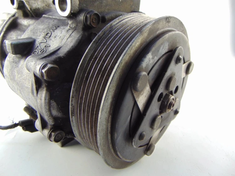 SPRĘŻARKA KLIMATYZACJI VOLVO V50 2.0D 3M5H-19D629-HE