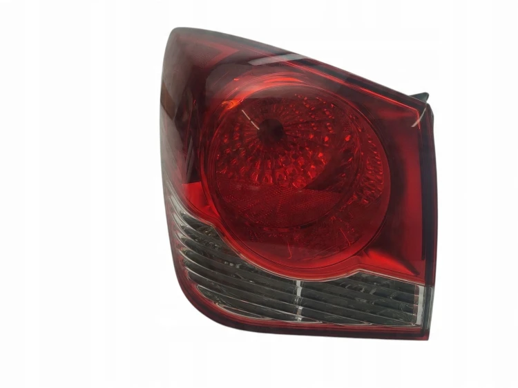 LAMPA LEWY TYŁ CHEVROLET CRUZE (2008-2012) 1.6 16V 124KM