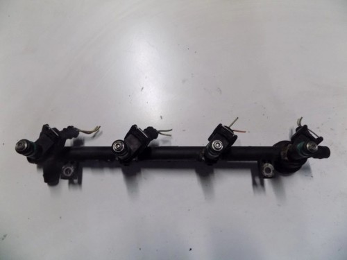 LISTWA WTRYSKOWA RENAULT LAGUNA II (2001-2005) 7700107405 7700112777