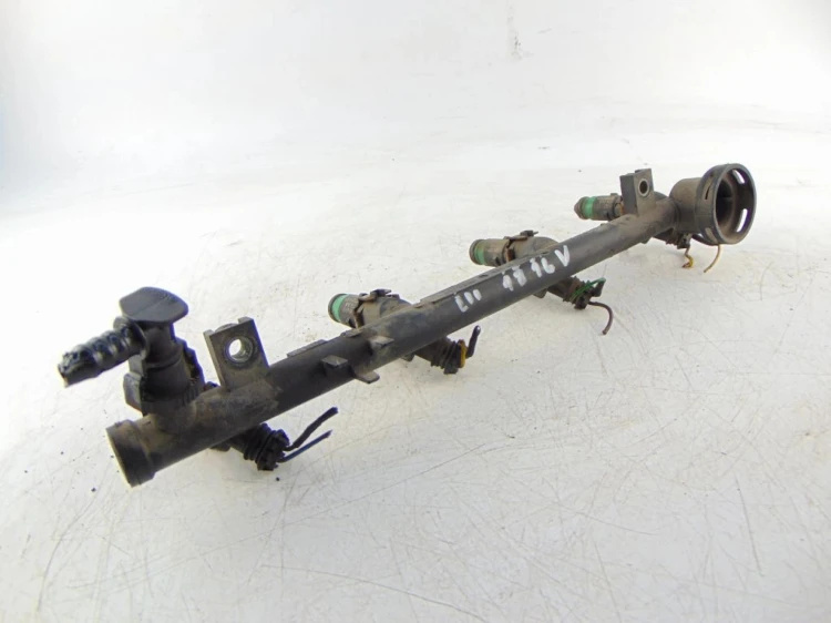 LISTWA WTRYSKOWA RENAULT LAGUNA II (2001-2005) 1.8 16V 7700107405