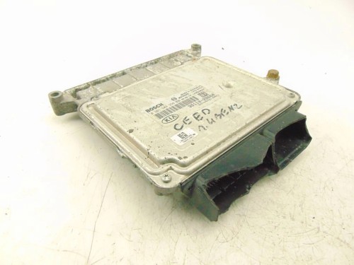 KOMPUTER STEROWNIK SILNIKA KIA CEED I (2006-2012) 0261S04356 39110-2B660