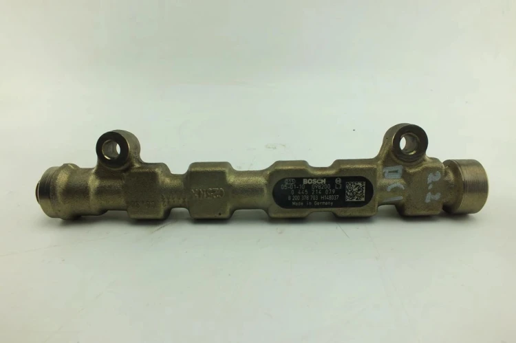 LISTWA WTRYSKOWA RENAULT ESPACE IV (2003-2006) 2.2 DCI 8200378703