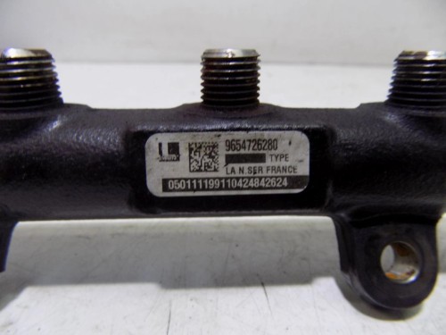 LISTWA WTRYSKOWA PEUGEOT 407 (2004-2008) 9654726280