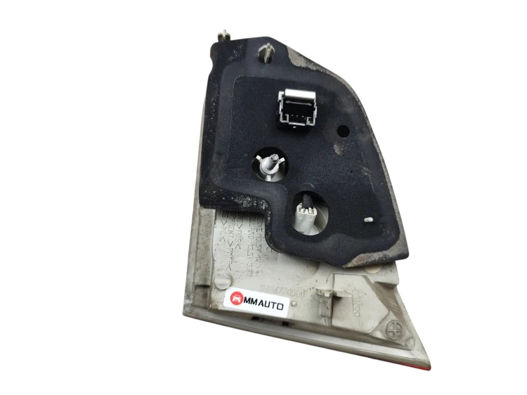 LAMPA LEWY TYŁ W KLAPE PEUGEOT 508 I (2010-2014) 2.0 HDI 163KM 9686780580