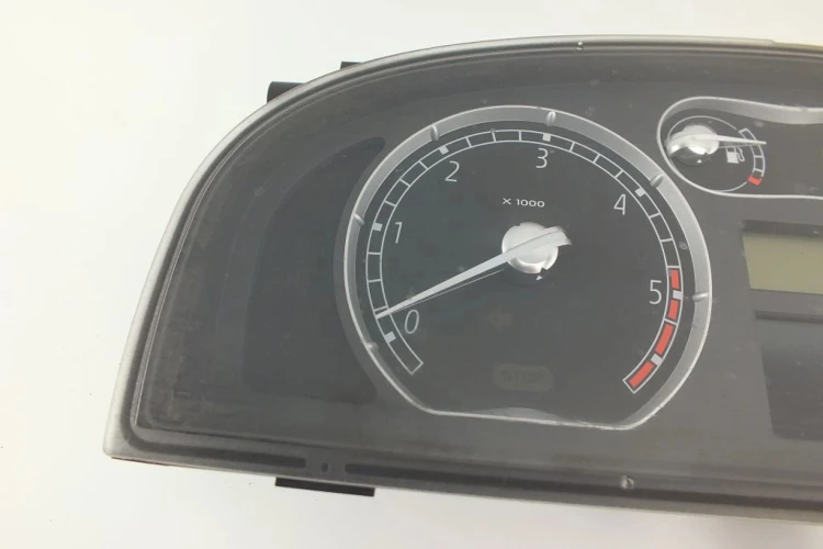 LICZNIK RENAULT LAGUNA II (2001-2005) 8200291334