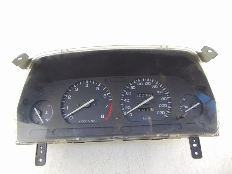 LICZNIK ROVER 200 1.4 16V BRAK