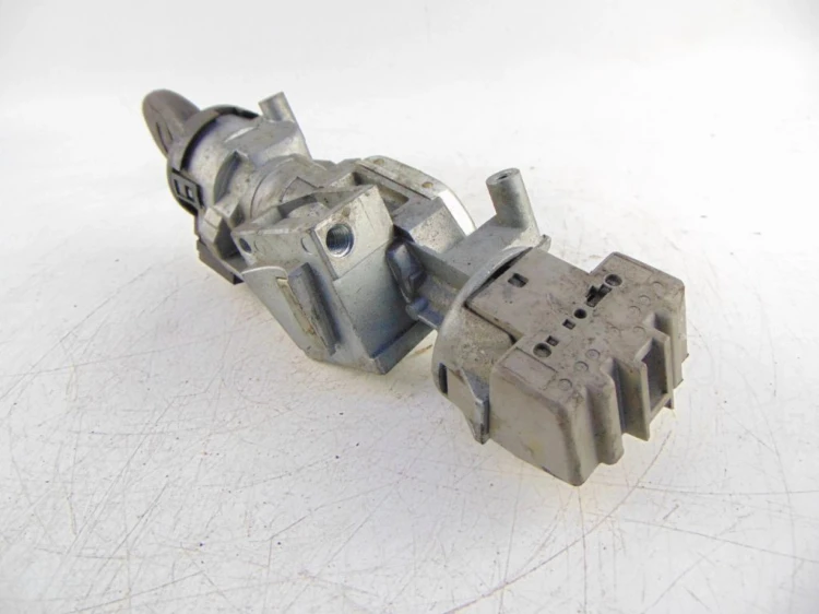 STACYJKA FORD C-MAX (2003-2006) 2.0TDCI 3M51-3F880-AA