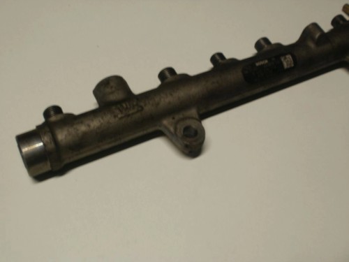 LISTWA WTRYSKOWA RENAULT MEGANE II LIFT (2005-2008) 0445214116 8200715519