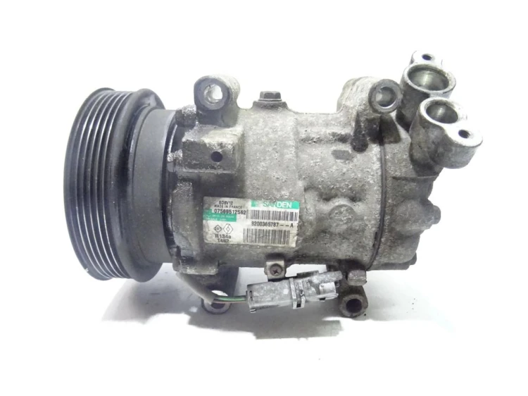 SPRĘŻARKA KLIMATYZACJI RENAULT CLIO III (2005-2009) 8200365787-A