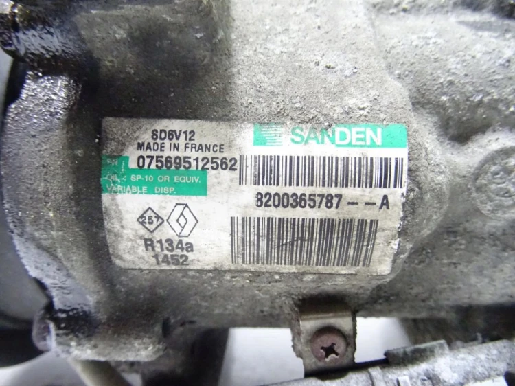 SPRĘŻARKA KLIMATYZACJI RENAULT CLIO III (2005-2009) 8200365787-A